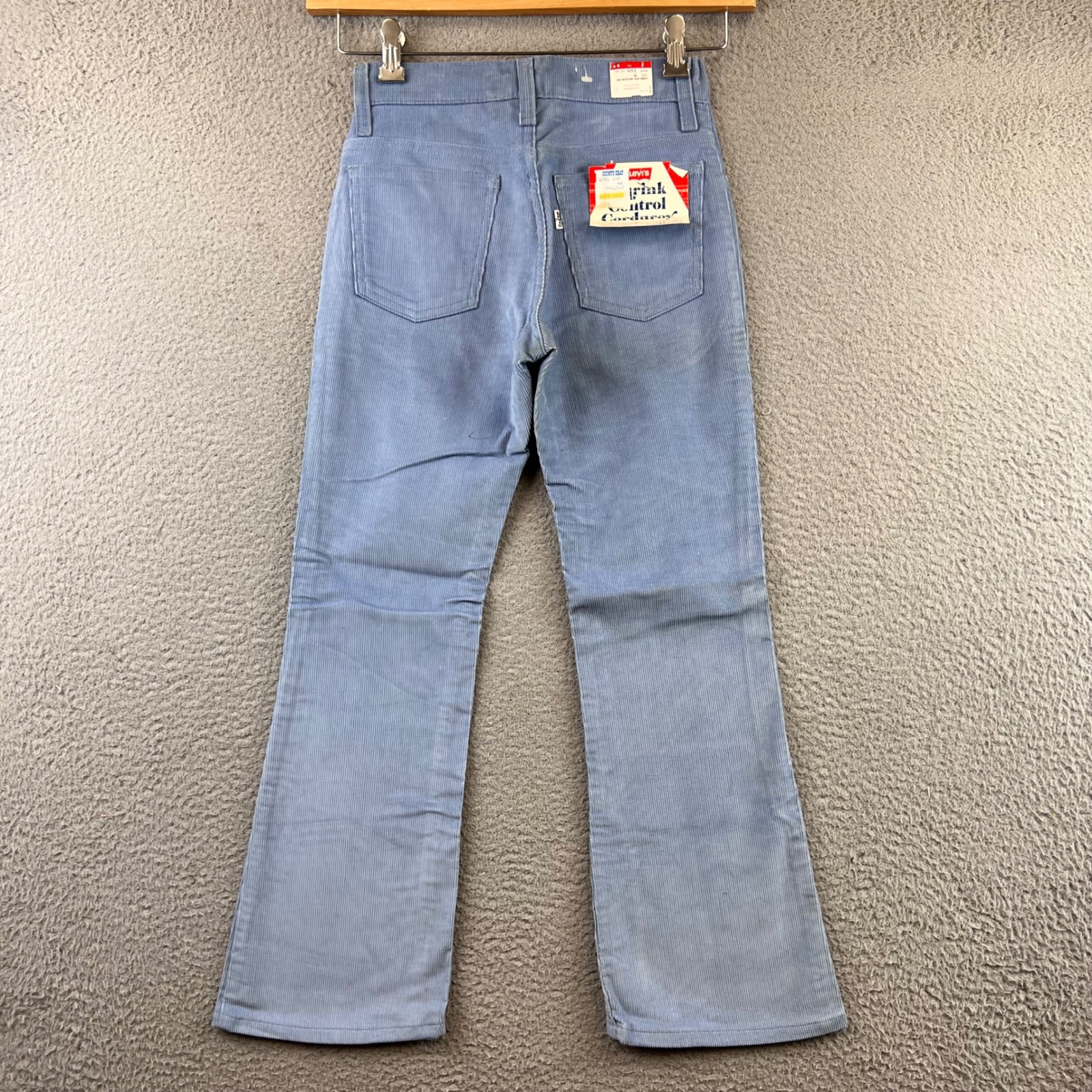 New Vintage 70s Levi's Kids Girls Blue Corduroy Bell Bottom Jeans Size 11